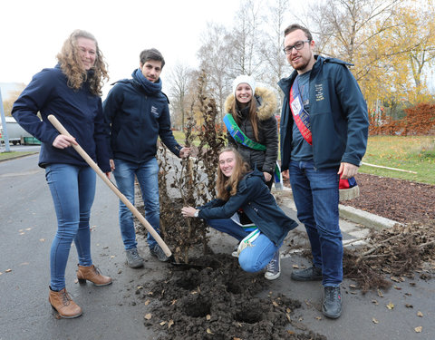 'Plant your Campus' op Campus Sterre