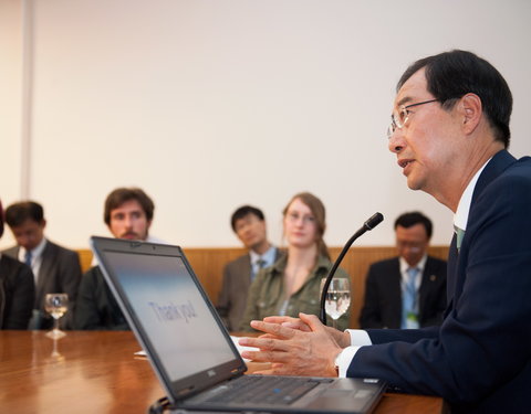 Lezing door dr. HAN Duck-soo, Chairman Korea International Trade Association en oud-premier van Korea-13161