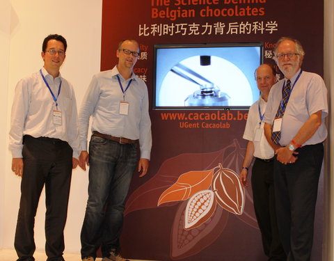 UGent met haar partners van het China Platform op de wereldtentoonstelling in Shanghai tijdens de Oost-Vlaamse week-16119