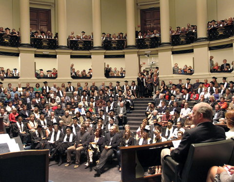Proclamatie 2011/2012 faculteit Politieke en Sociale Wetenschappen, master Communicatiewetenschappen en master Conflict and Deve