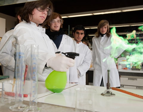 Doe-Chemie Centrum UGent ontvangt duizendste leerling-29256