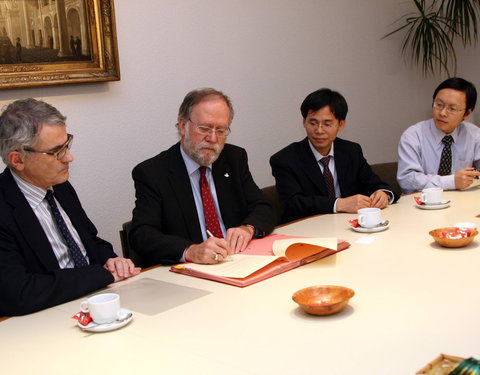 Ondertekening samenwerkingsovereenkomst met East China University of Science and Technology, één van de UGent-partners in Shangh