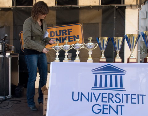Eerste studentenroeiregatta te Gent (Portus Ganda)-32159