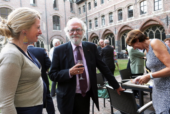 Uitreiking institutioneel eredoctoraat -34981