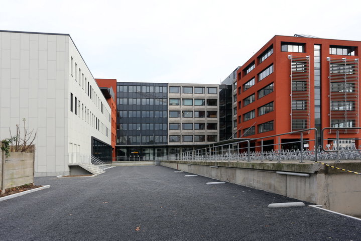 Opening nieuwbouw 2de\nfase van de faculteit Psychologie en Pedagogische\nWetenschappen-35249