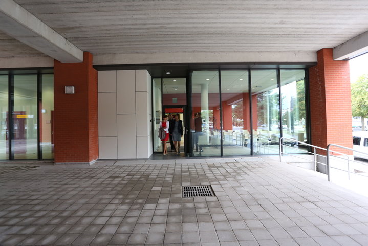Opening nieuwbouw 2de\nfase van de faculteit Psychologie en Pedagogische\nWetenschappen-35294