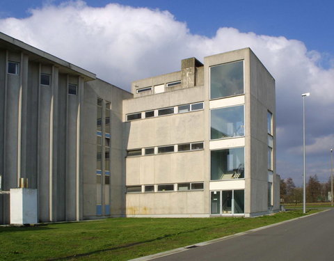 Opening cleanrooms op campus Ardoyen-39259