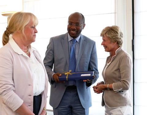 Bezoek ambassadeur van Rwanda in België-43315