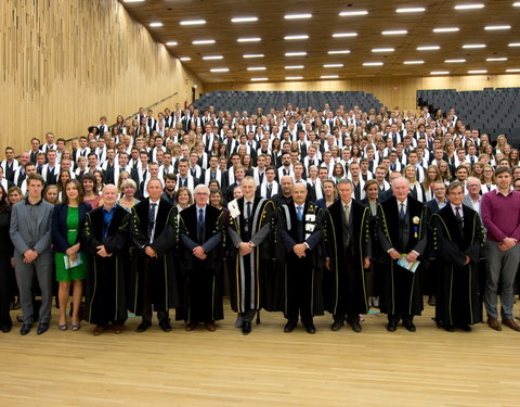 Proclamatie 2013/2014 faculteit Economie en Bedrijfskunde-45775