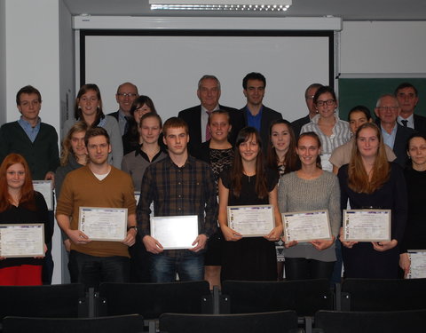 Uitreiking certificaten topstudenten Diergeneeskunde 