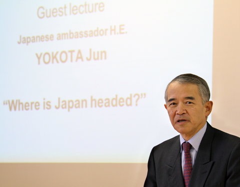 Gastcollege door de Japanse ambassadeur in België Yokota Jun-5057