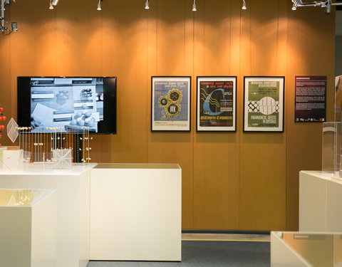 Tentoonstelling 'Kristallen Verhelderd' in het Museum voor de Geschiedenis van de Wetenschappen-51743