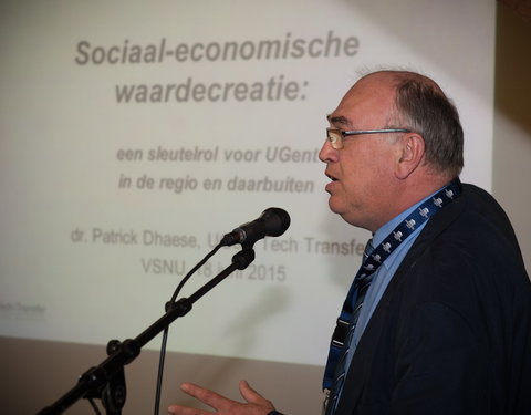 Bezoek Vereniging van Samenwerkende Nederlandse Universiteiten (VSNU) aan de UGent-54191