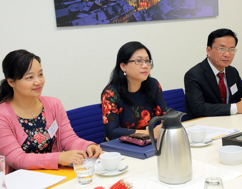 Ontvangst delegatie Vietnamese ministerie van Industrie en Handel-55659