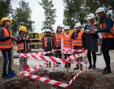 Eerstesteenlegging nieuwe schoolgebouw van de International School of Ghent (ISG) aan De Pintelaan-57261