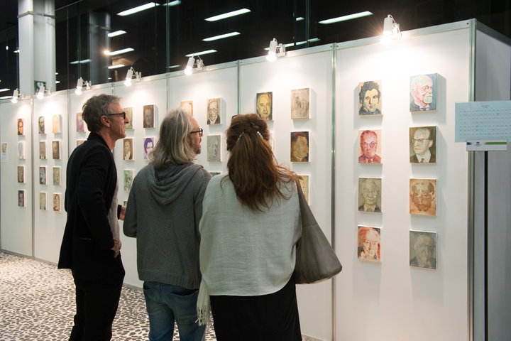 Opening tentoonstelling 'Belgische koorddansers’ met 52 schilderijen van Belgische premiers-59031