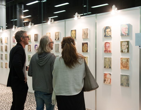 Opening tentoonstelling 'Belgische koorddansers’ met 52 schilderijen van Belgische premiers-59031