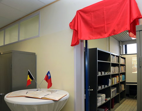 Opening Taiwan Resource Center for Chinese Studies in de vakgroepbibliotheek Sinologie-59995