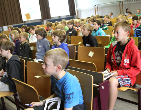 Kinderuniversiteit Gent over sterren en planeten, organisatie UGent en Volkssterrenwacht Armand Pien-6017