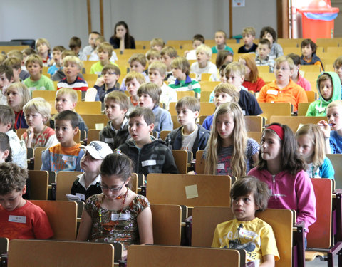 Kinderuniversiteit Gent over sterren en planeten, organisatie UGent en Volkssterrenwacht Armand Pien-6026