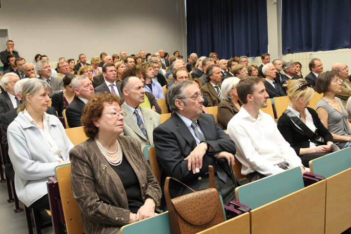 Academische zitting ter ere van prof. Marc Maes, plotseling overleden in 2010-6403