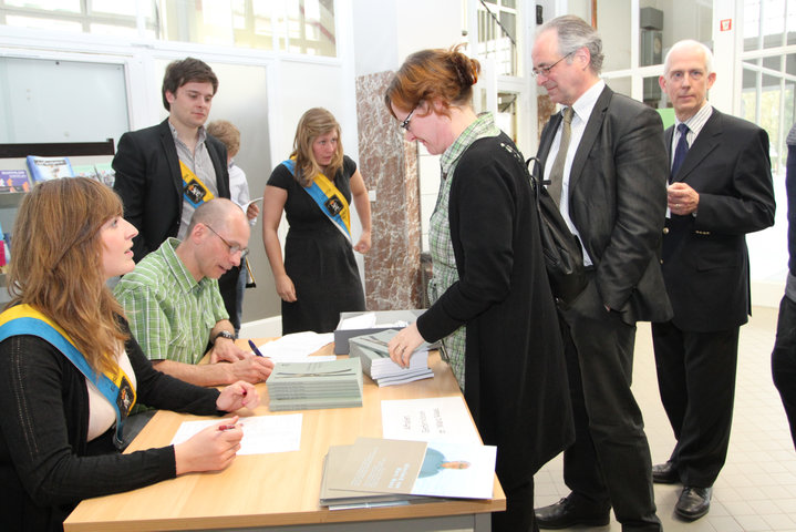 Academische zitting ter ere van prof. Marc Maes, plotseling overleden in 2010-6431