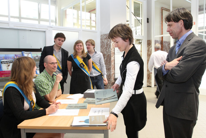 Academische zitting ter ere van prof. Marc Maes, plotseling overleden in 2010-6441