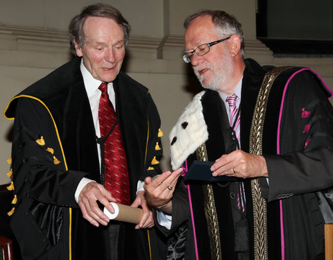 Inaugurale les van 2de Sarton Leerstoel 2010-2011 aan UGent (uitzonderlijk toegekend omwille van 25-jarig bestaan van de leersto