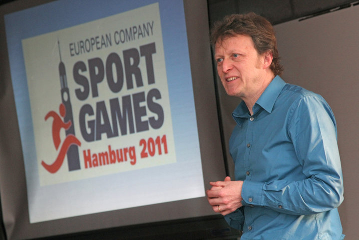 Samenkomst van UGent deelnemers aan de Europese Bedrijfssportspelen in Hamburg (22-26 juni 2011)-7883