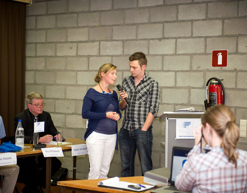 Persconferentie Europese Bedrijfssportspelen (22-26 juni 2011 in Hamburg), met voorstelling van de Vlaamse deelnemers-8243