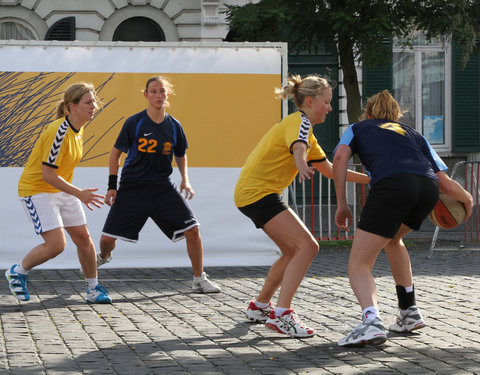 Interuniversitaire sportwedstrijden n.a.v. de opening van nieuwe studentenhomes aan de Kantienberg-8905