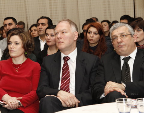 Bezoek Turkse minister voor EU-aangelegenheden-9536